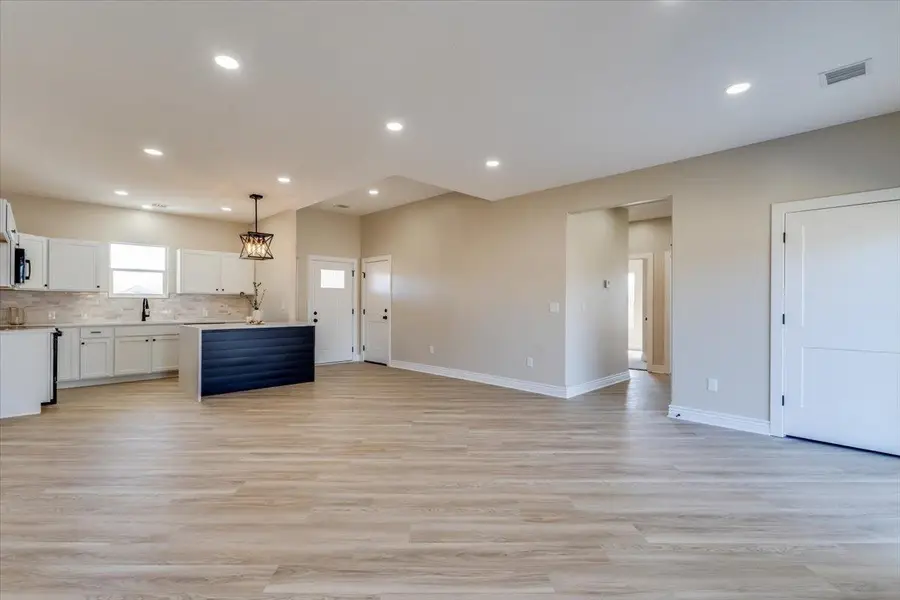 3509 N Sedgwick, Wichita, KS 67203 - #3