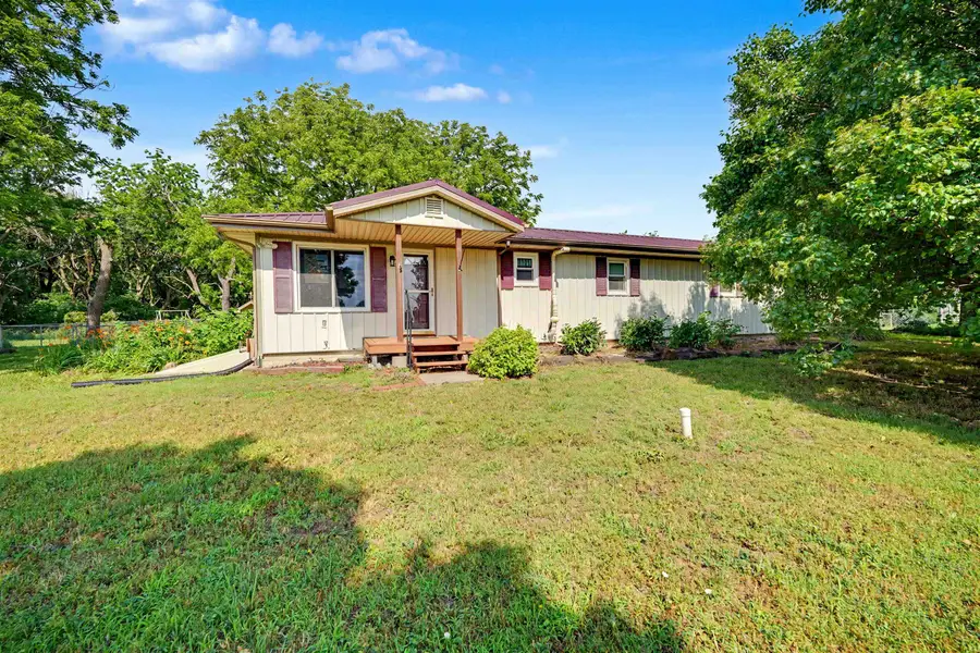 9116 S Niles Rd, Gypsum, KS 67448 - #2