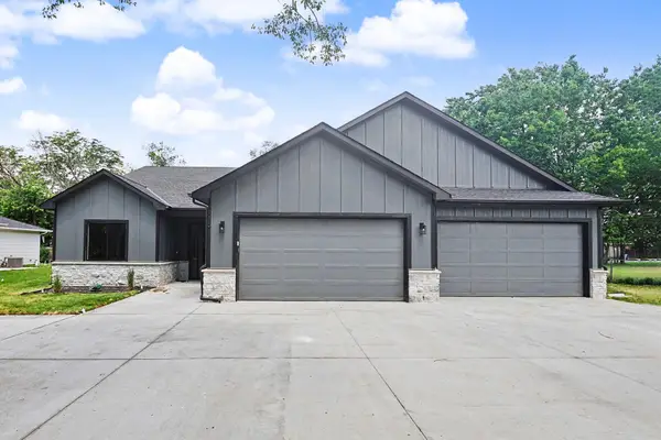 116 S Byron, Wichita, KS 67209