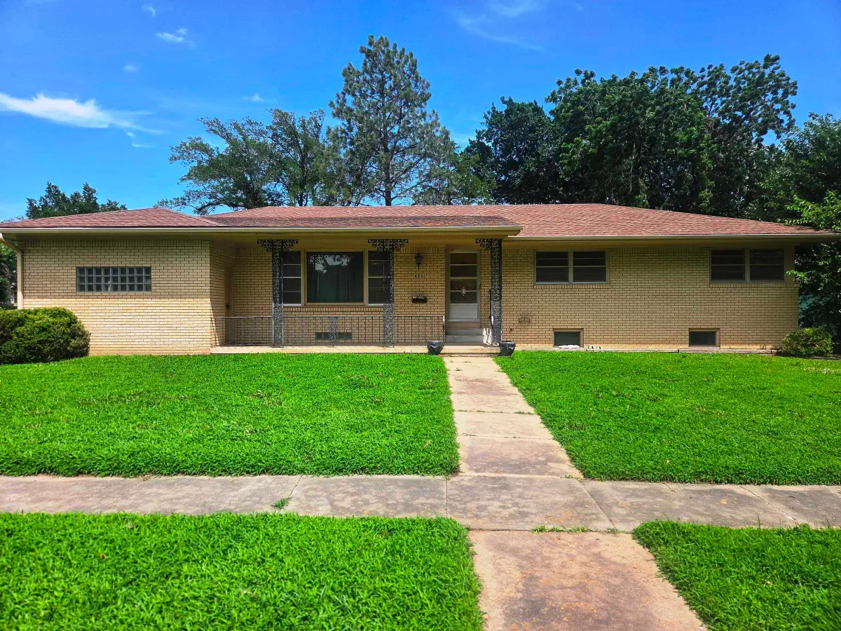 620 N Duncan, Newton, KS 67114 - #1