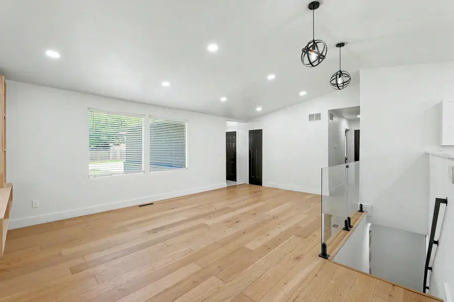 235 W Waitt, Rose Hill, KS 67133 - #3