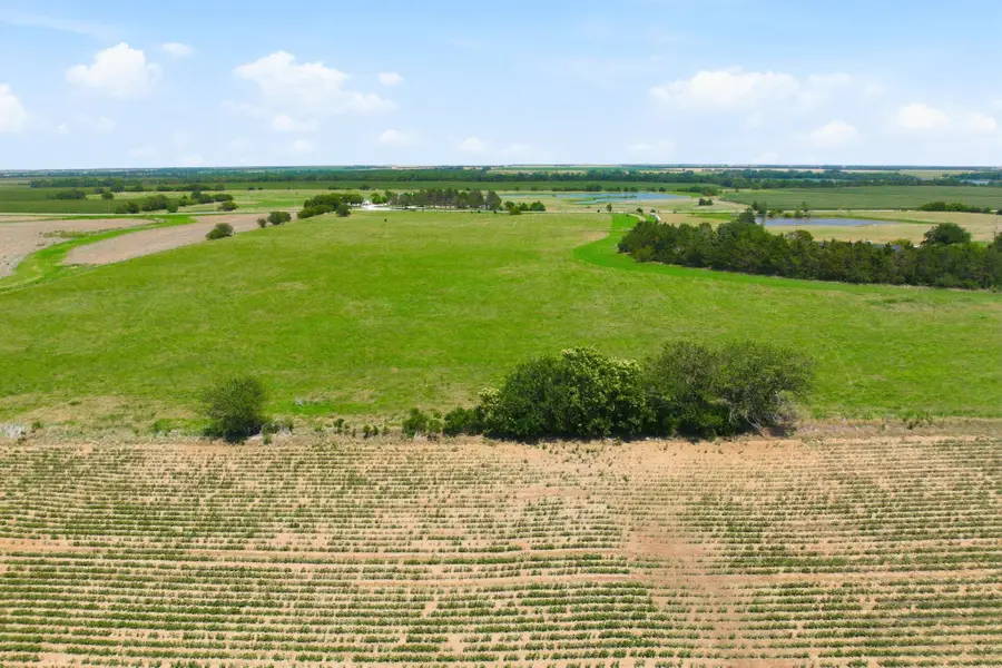 369 S Anson Rd, Mayfield, KS 67103 - #2