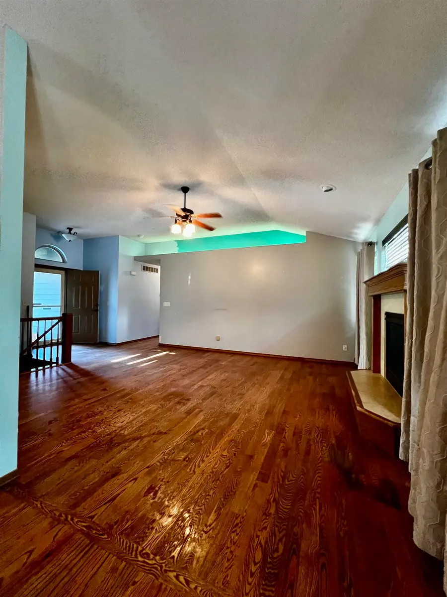 8905 N Ridgewood Ln, Park City, KS 67147 - #2