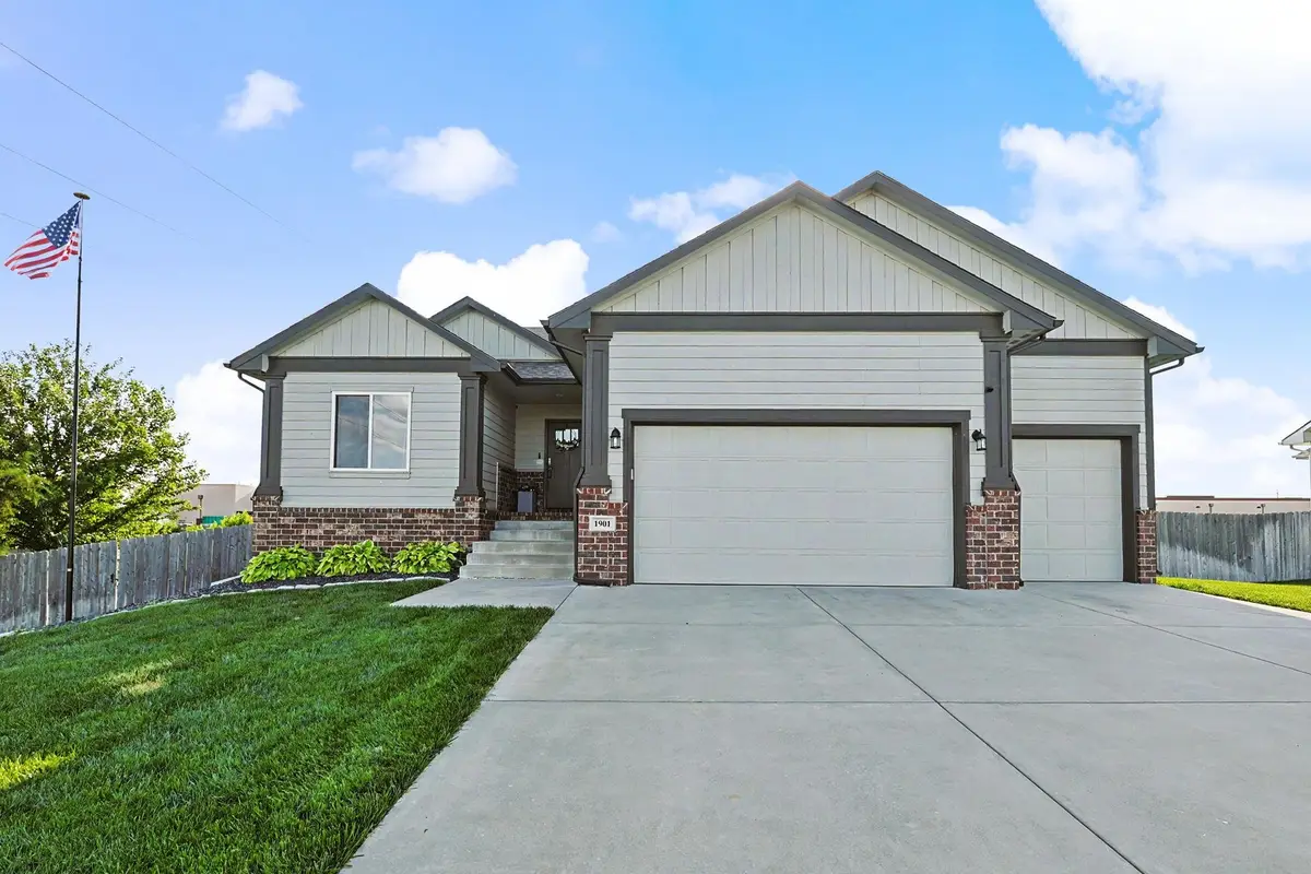 1901 N Amber Ridge St, Derby, KS 67037 - #1
