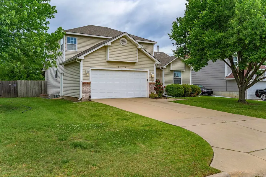 8914 E Cessna St, Wichita, KS 67210-2400 - #3