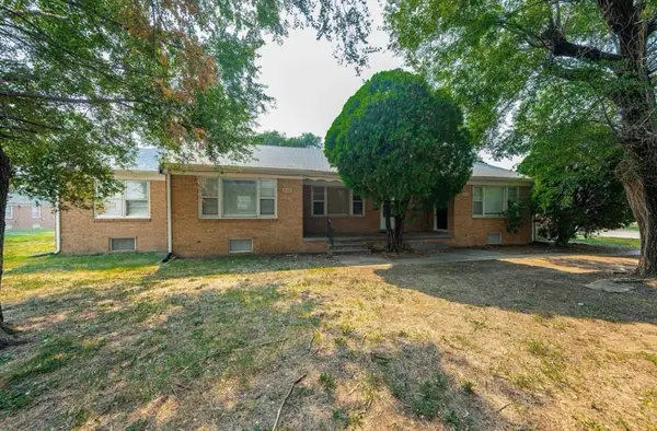 6160 E Boston St, Wichita, KS 67218-3622