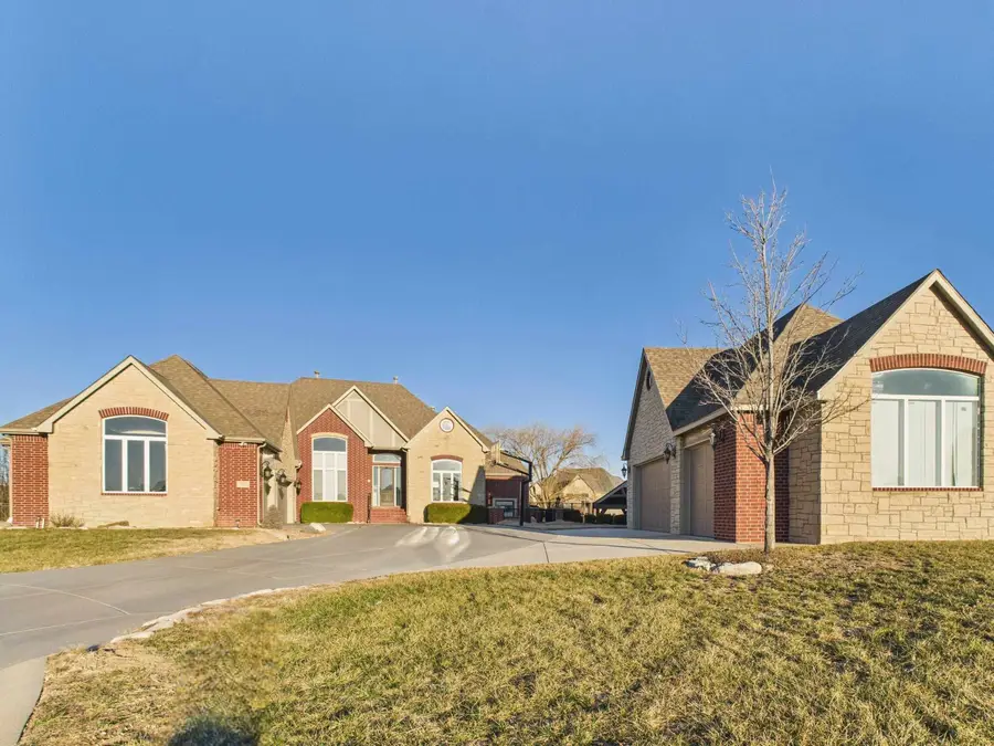 7972 E Caribou Pl, Bel Aire, KS 67226 - #2