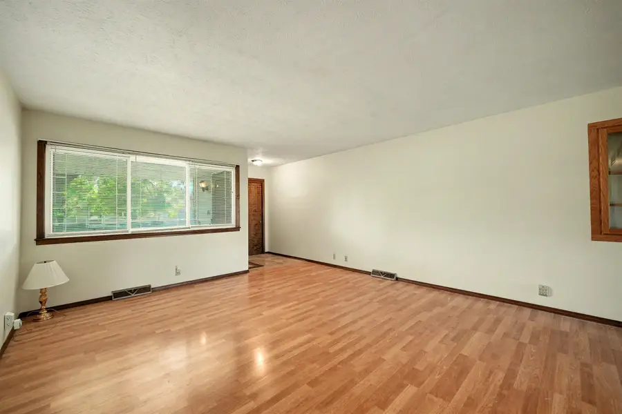 2625 Robin Rd, Salina, KS 67401 - #3