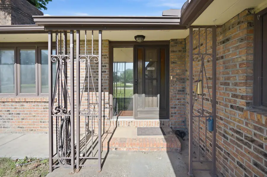2945 S Chase Ave, Wichita, KS 67217-1313 - #3