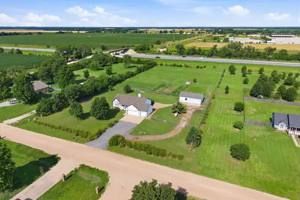 1405 N Broken Arrow, Peck, KS 67120