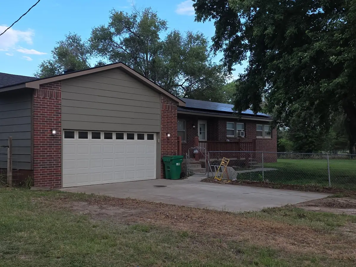 11030 S Anthony Ln, Mulvane, KS 67110 - #1