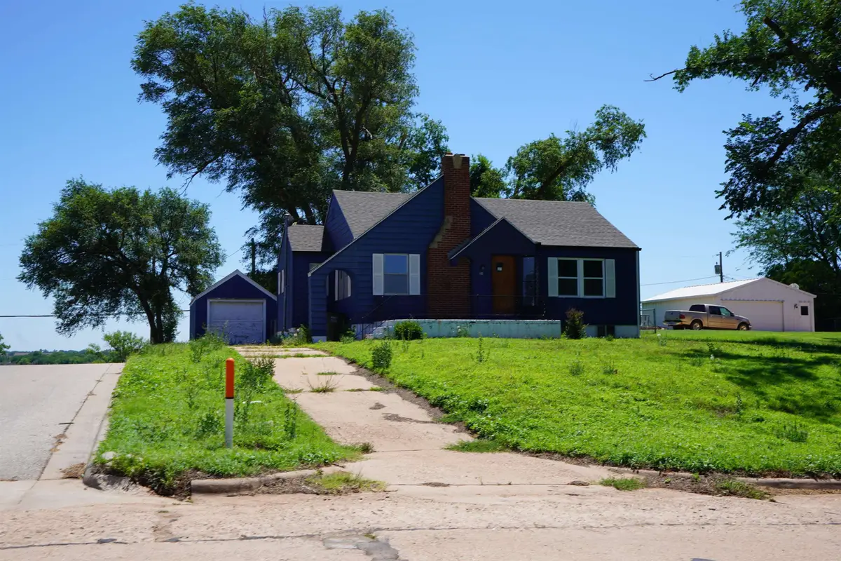 600 N Walnut, Medicine Lodge, KS 67104 - #1