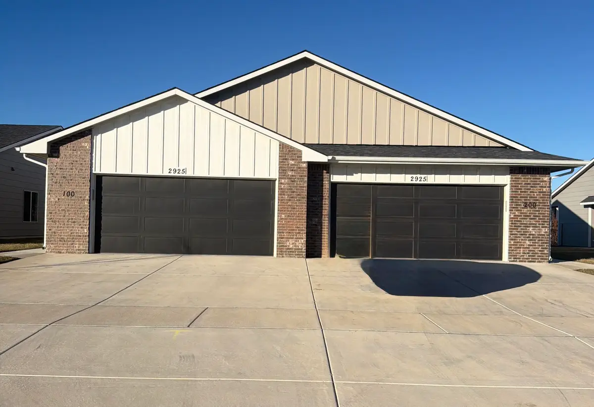 2993 S Maize Ct, Wichita, KS 67215 - #1