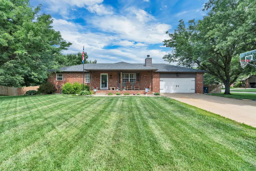 1715 Post Ct, El Dorado, KS 67042 - #2