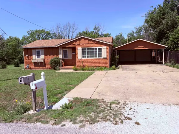 1022 S Cherry St., Wellington, KS 67152