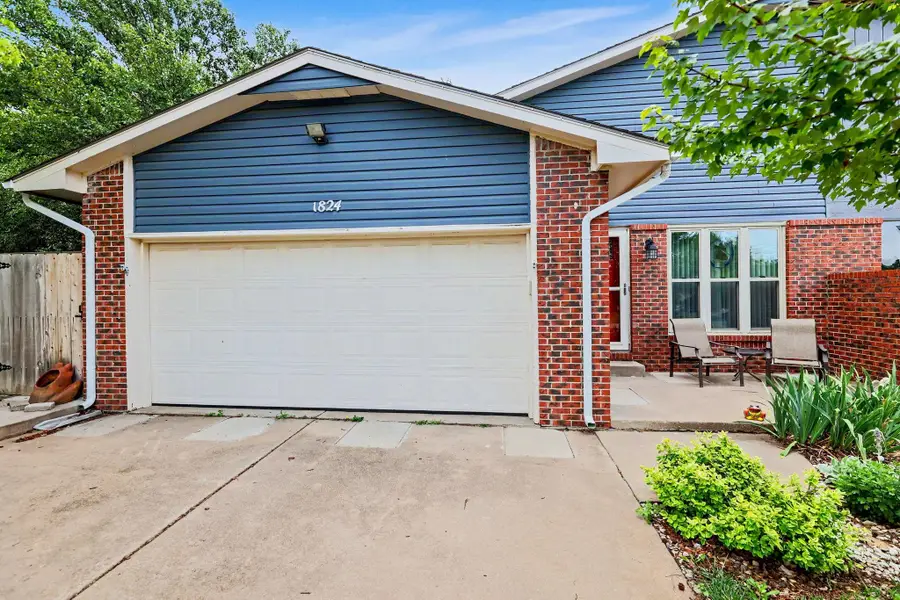 1824 S Longford Court, Wichita, KS 67207 - #3