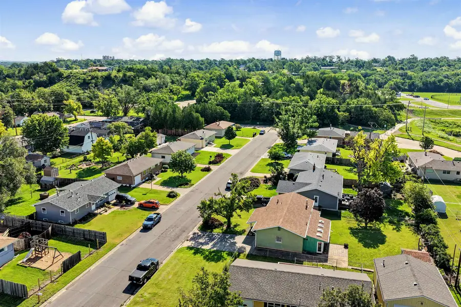 1308 Indian Rock Ln., Salina, KS 67401 - #3