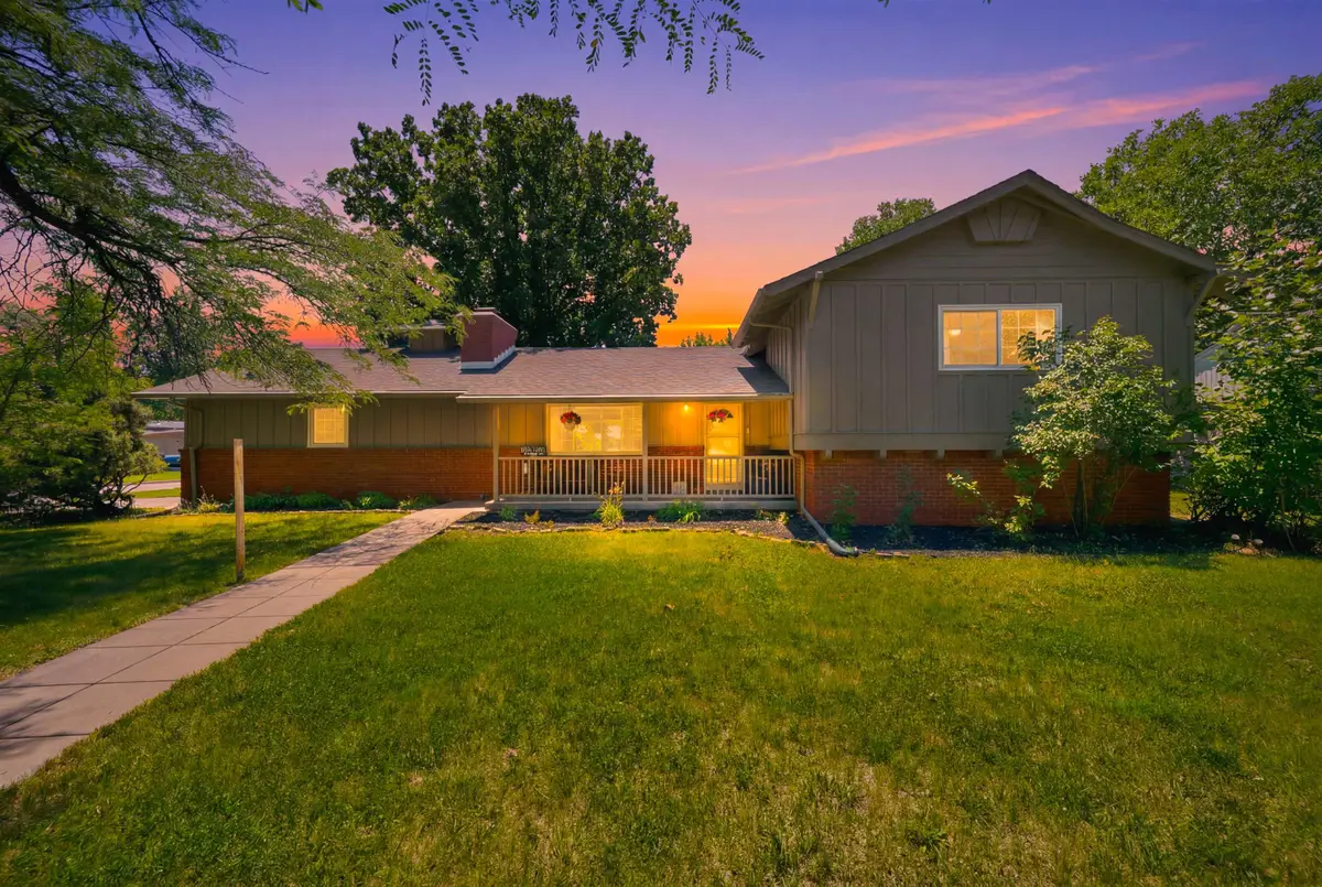 163 S Lochinvar St, Wichita, KS 67207 - #1