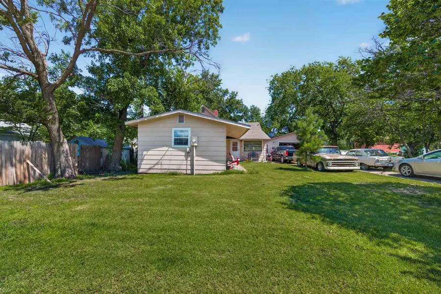 218 Main St, Walton, KS 67151 - #2