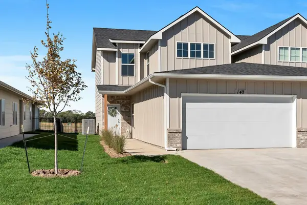 242 N Mendocino St, Goddard, KS 67052