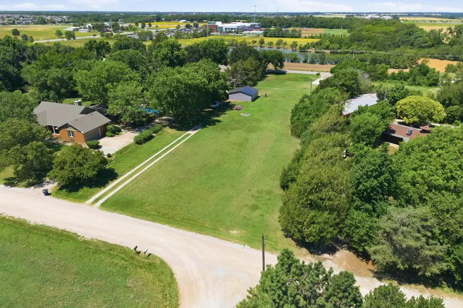 000 N Forestview, Wichita, KS 67223 - #3