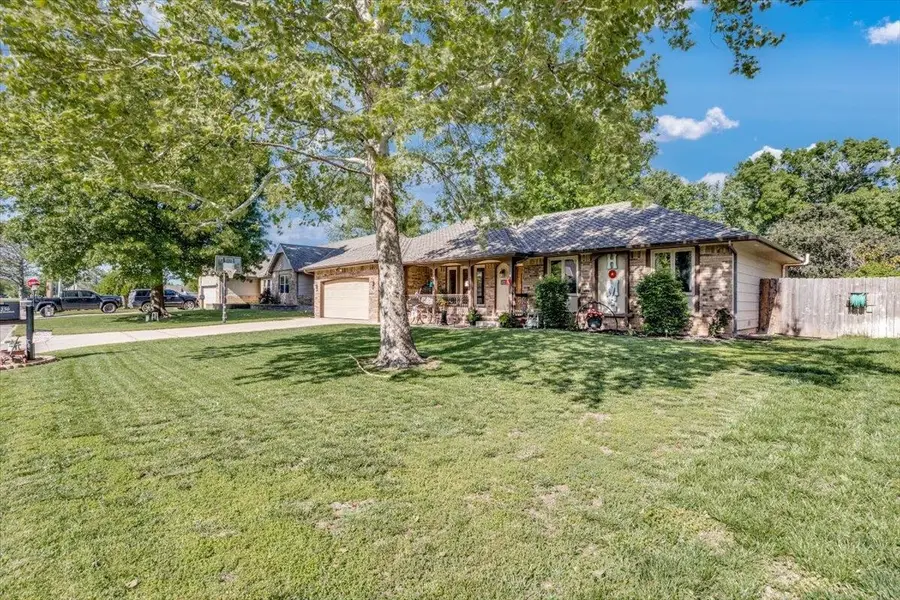 250 N Woodchuck St, Wichita, KS 67212 - #3
