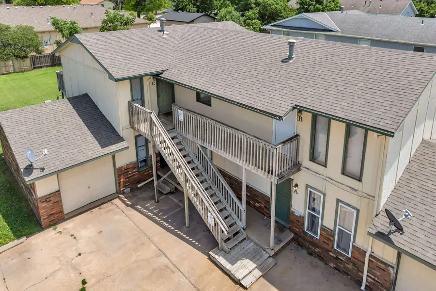 116 N Brunswick St, Wichita, KS 67212 - #2