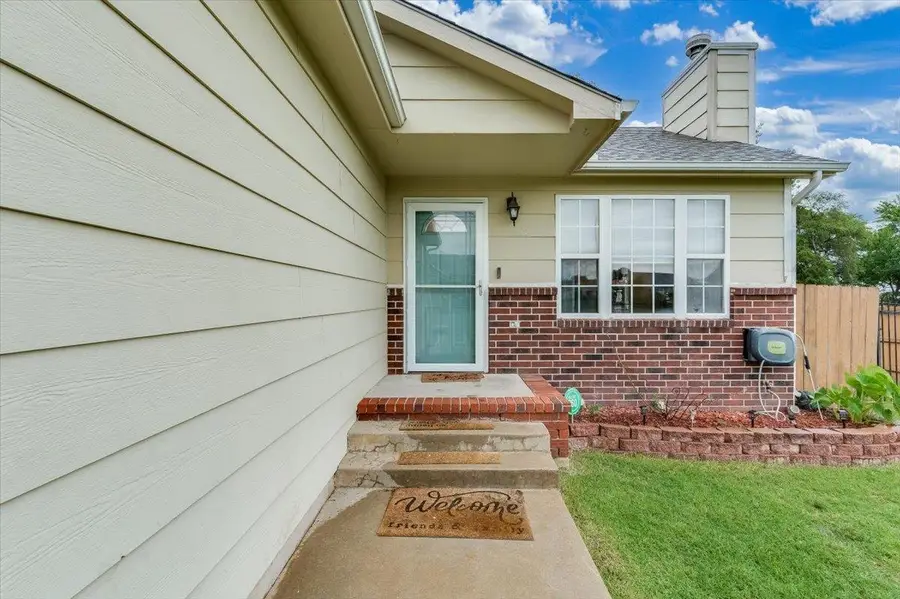 2558 E Fairchild, Park City, KS 67219 - #2