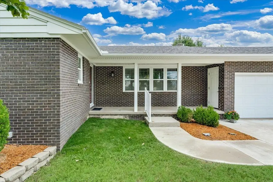 302 Marmaton Rd, El Dorado, KS 67042-3078 - #3