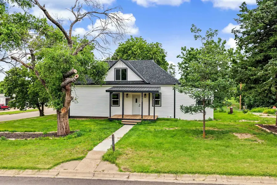 702 N Rock St, Minneapolis, KS 67467 - #3