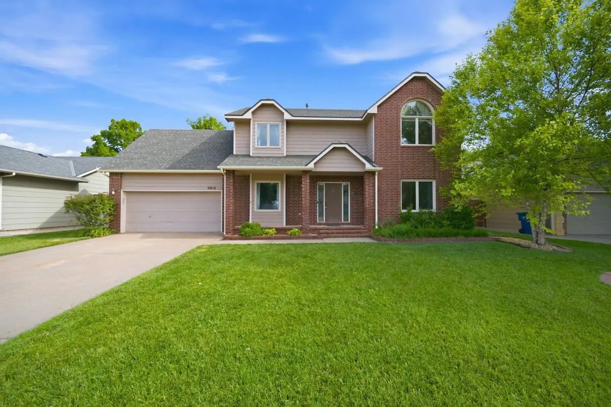 9818 W Bella Vista, Wichita, KS 67212 - #1