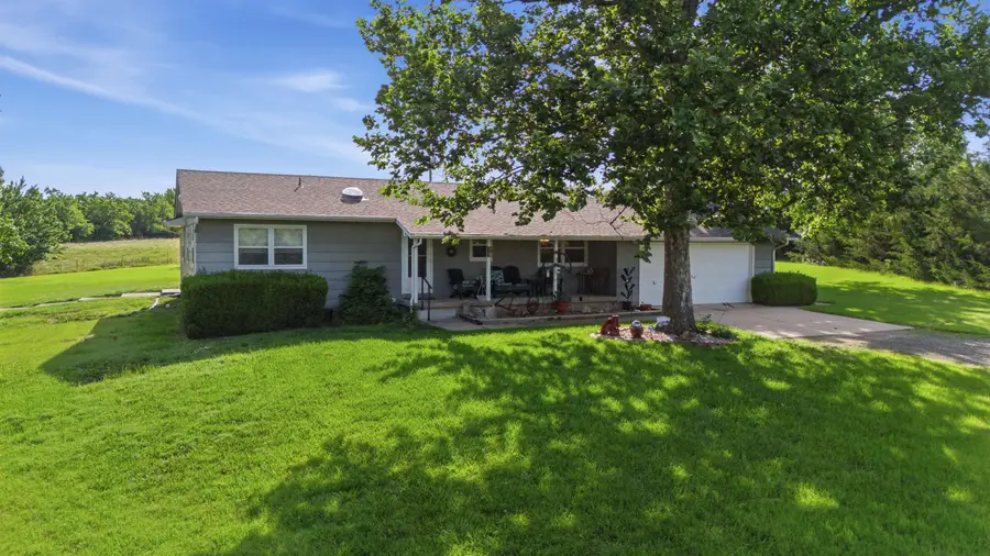 10560 SW Dennett Rd, Augusta, KS 67010 - #3