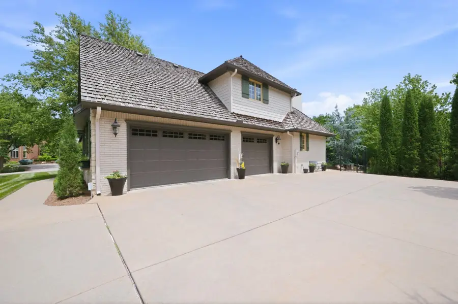 9423 E Cross Creek St, Wichita, KS 67206 - #3