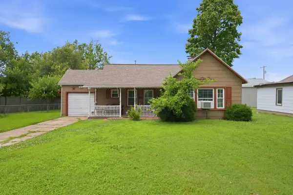 611 N St. Nicholas, Eureka, KS 67045