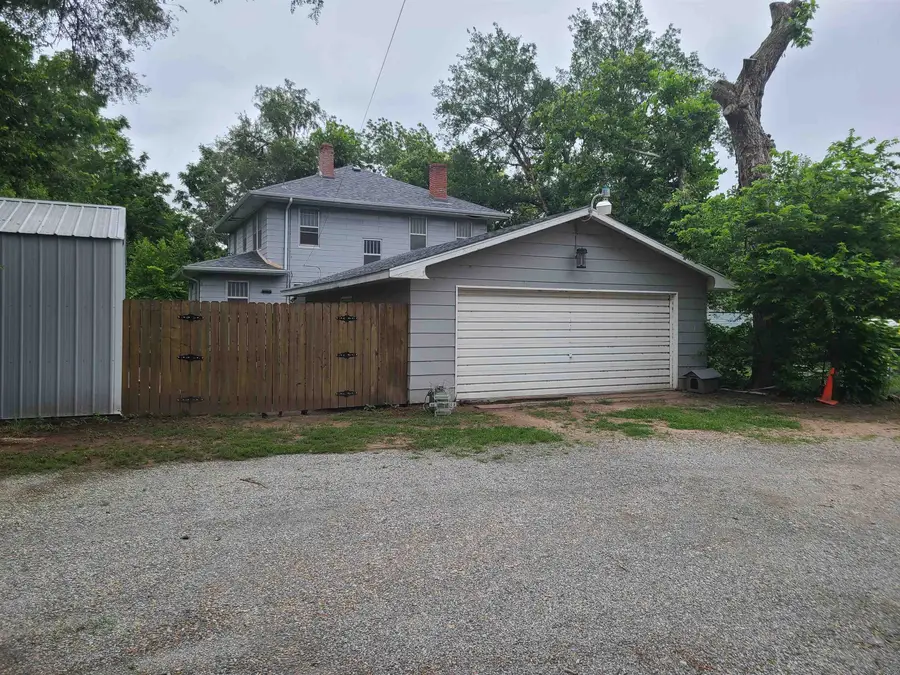 826 W 49th St N, Wichita, KS 67204-2817 - #2