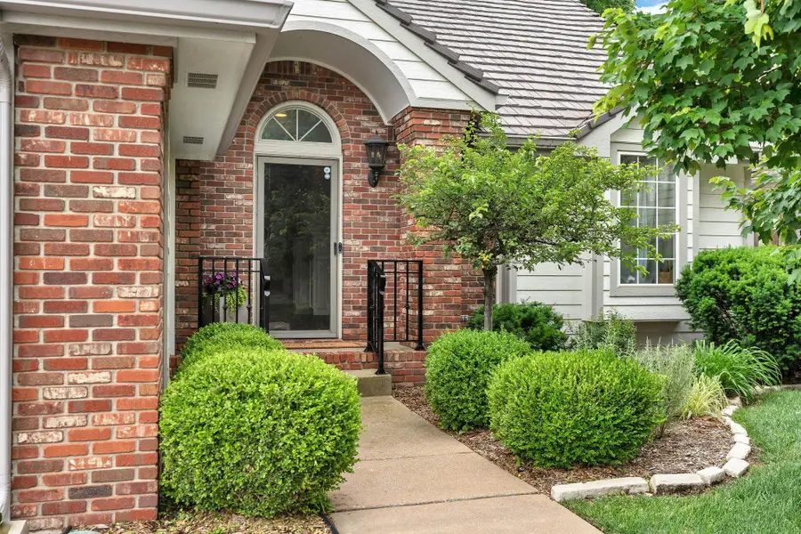 8909 E Bradford Circle, Wichita, KS 67206 - #3