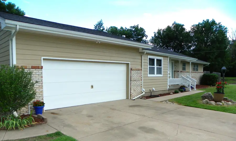 2646 S Pattie Ave., Wichita, KS 67216-1242 - #2