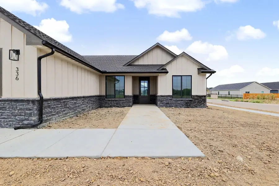 336 S Buckland St, Derby, KS 67037 - #3