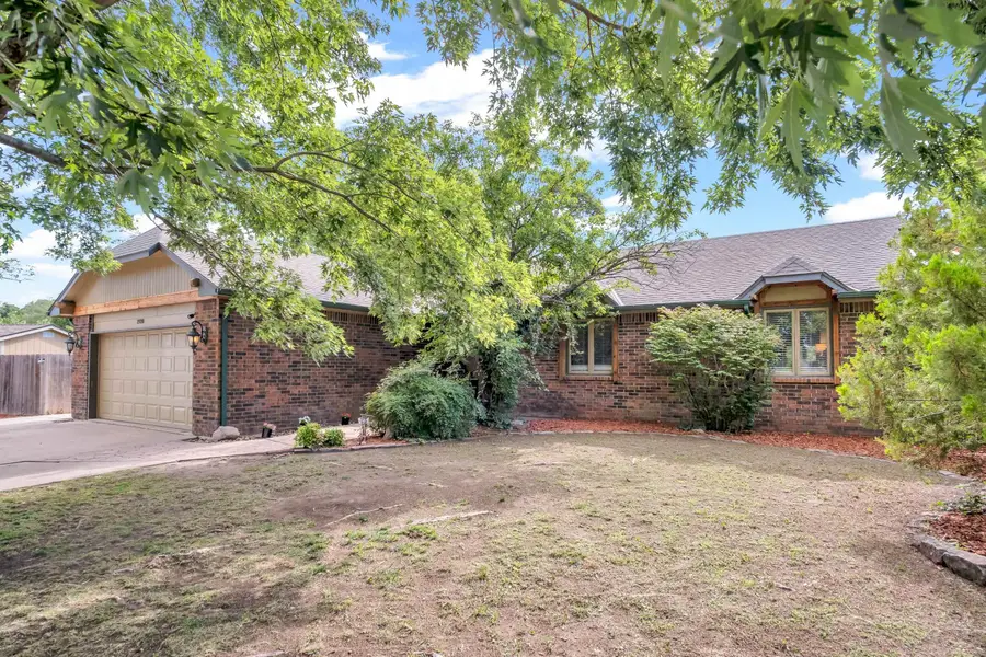1928 S Capri Cir, Wichita, KS 67207 - #2