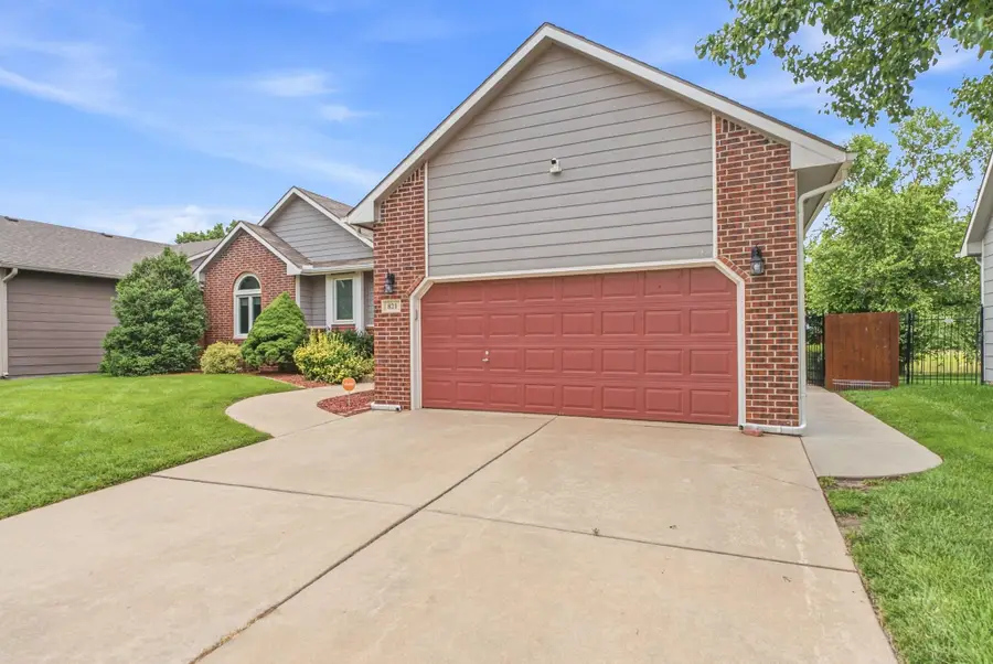 821 N Cedar Park, Wichita, KS 67235 - #3
