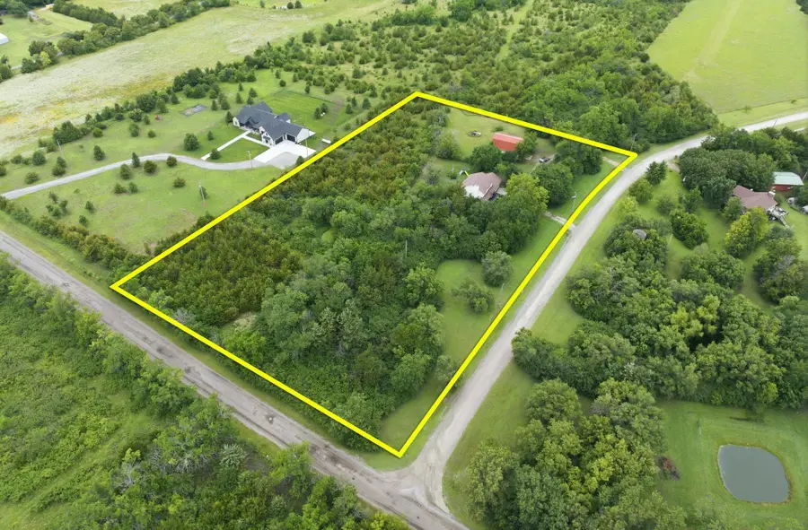 5941 SW Lago Cir, Augusta, KS 67010 - #2