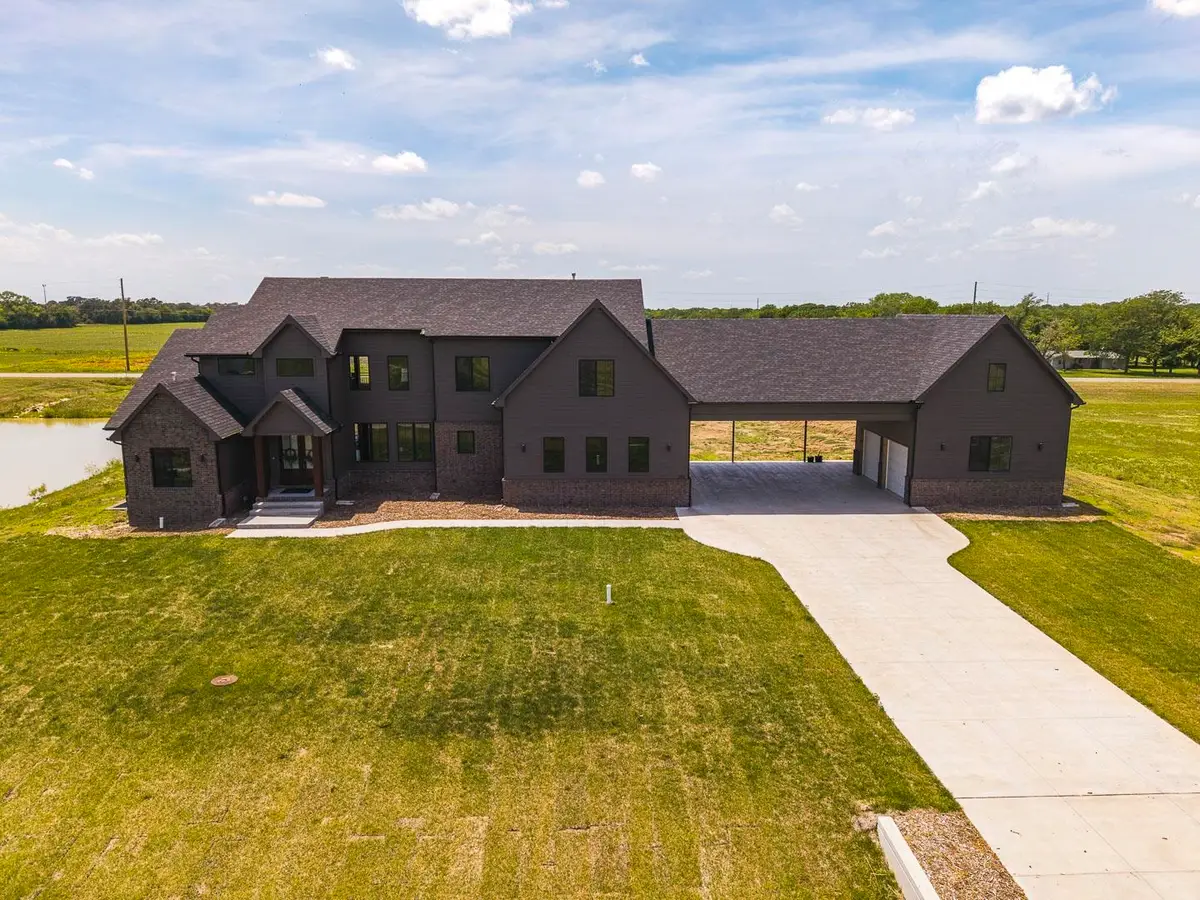 243 Thurston, Derby, KS 67037 - #1