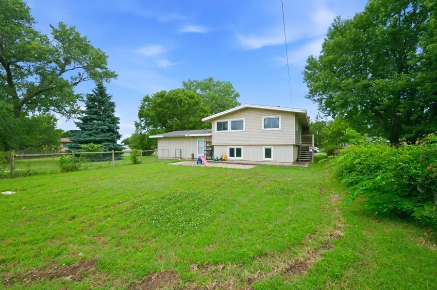 426 Village Rd, El Dorado, KS 67042 - #2