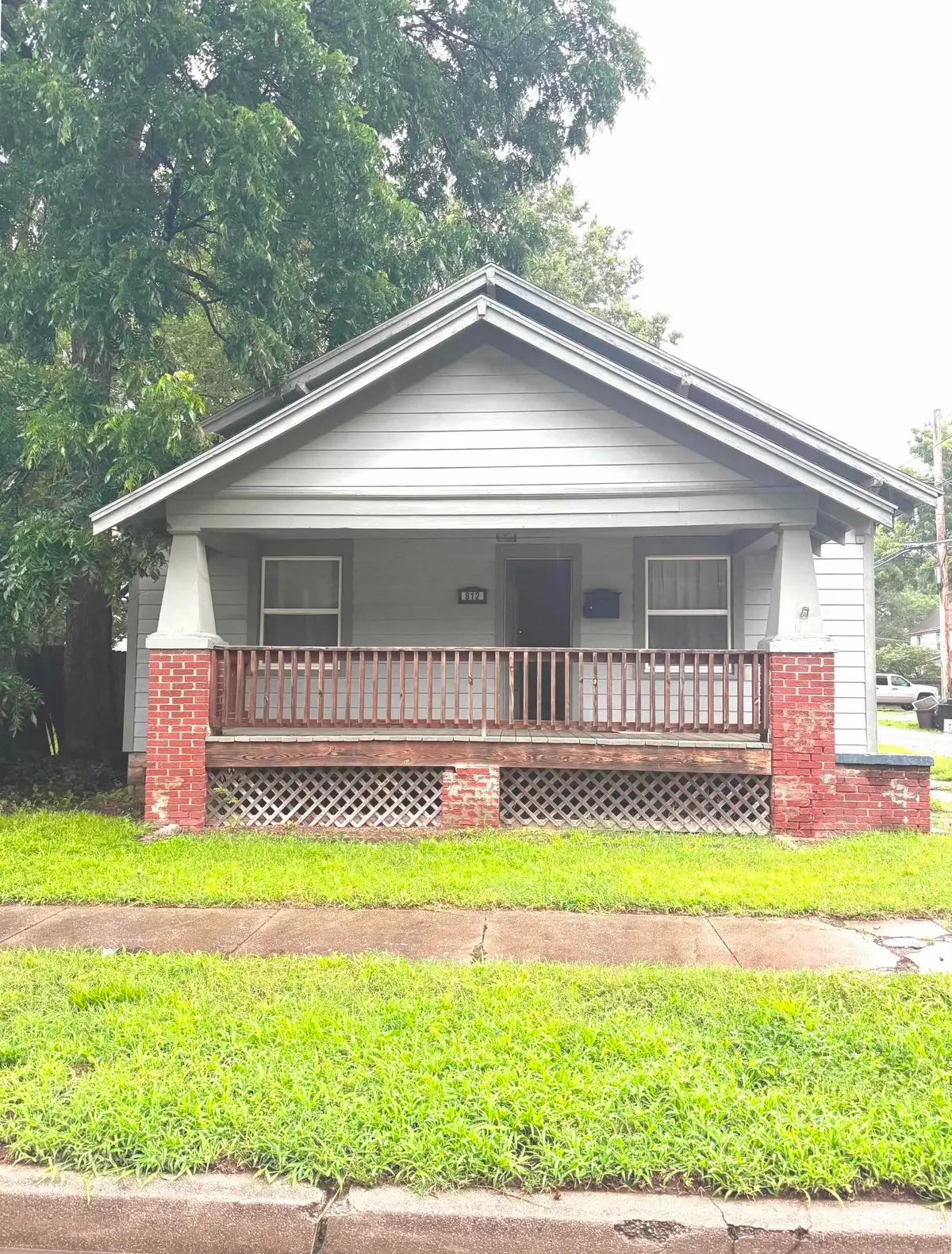 812 Maris St, Winfield, KS 67156 - #1
