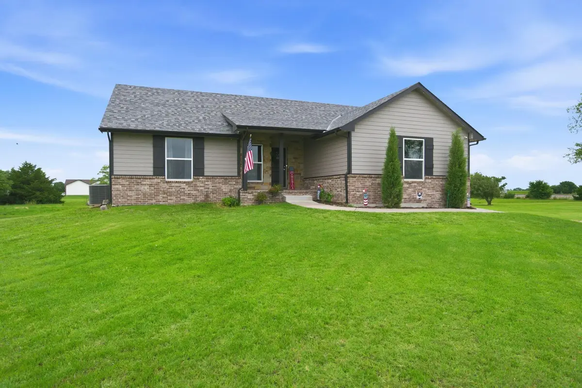 2000 W 95th St S, Haysville, KS 67060 - #1