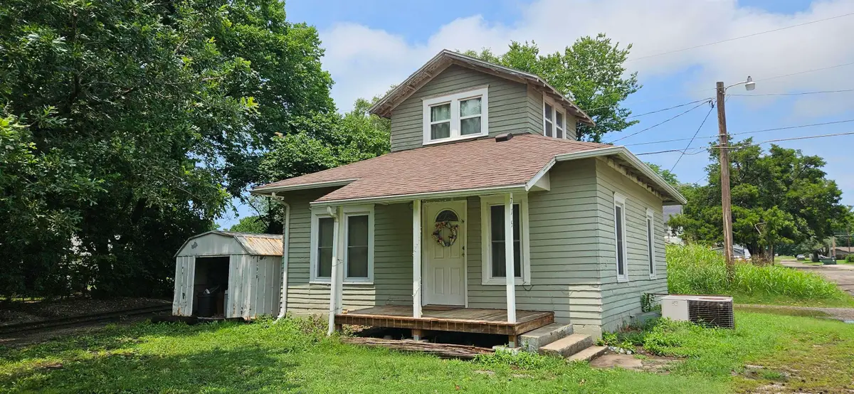 715 Platter St, Winfield, KS 67156 - #1