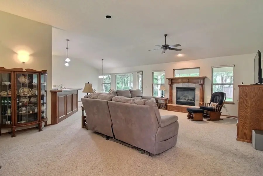 241 S Maple Dunes Ct, Wichita, KS 67235 - #3