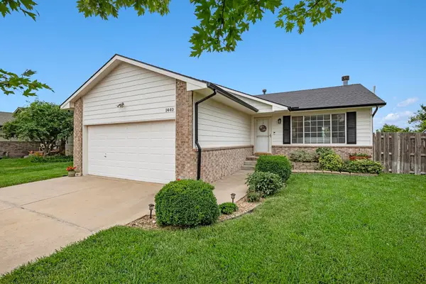 1440 E Sunset Ct, Goddard, KS 67052-8532
