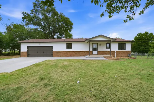 10800 E Kinkaid Ave, Wichita, KS 67207