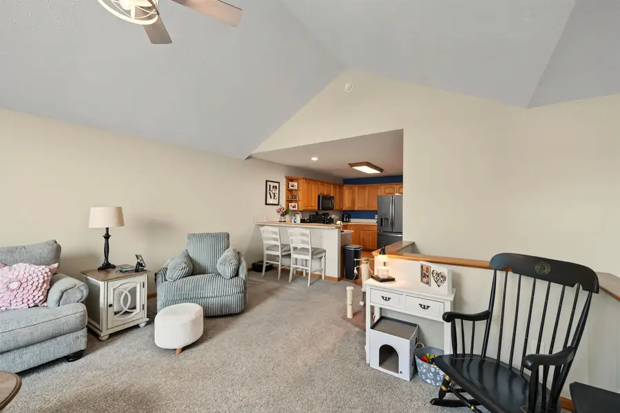1207 Sierra Dr, Salina, KS 67401 - #3